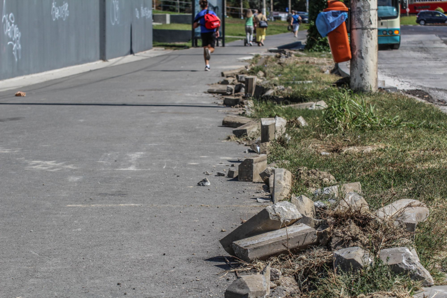 Borduri vechi şi noi, pe strada Brăilei