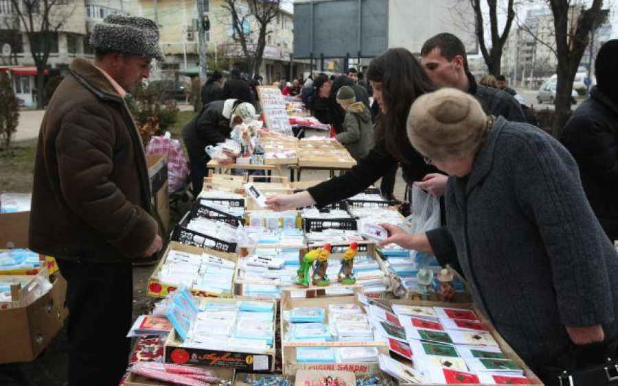 Ce amenzi riscă comercianţii de mărţişoare şi flori