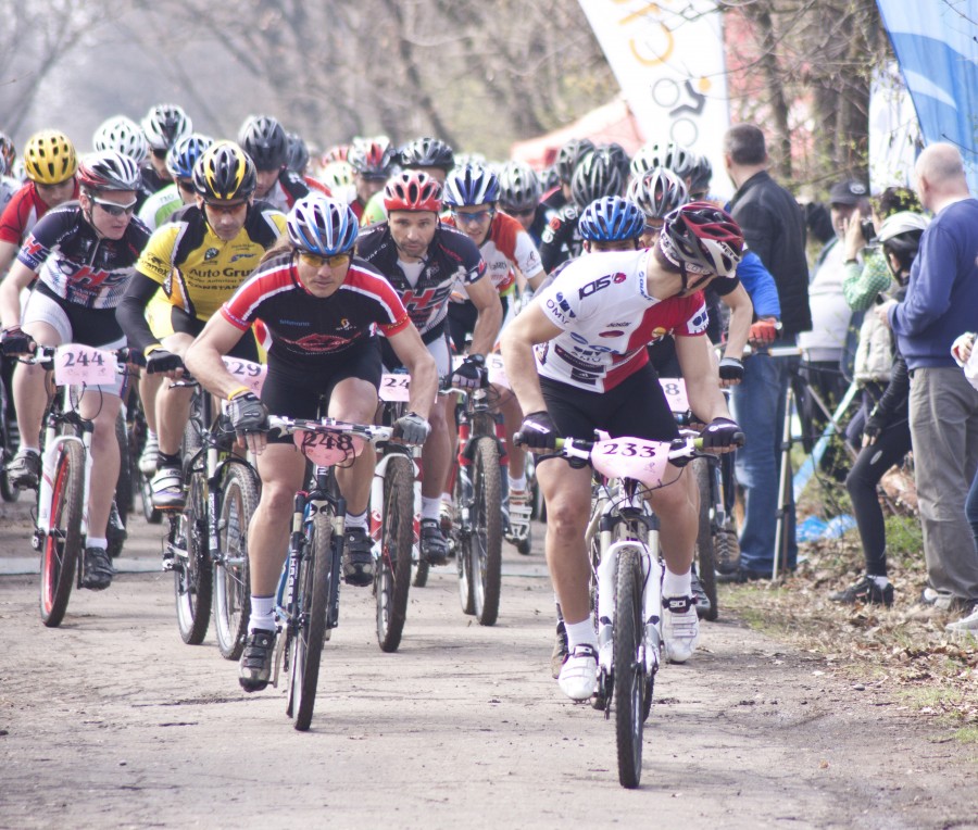 A doua ediţie a concursului naţional Mountain Bike 