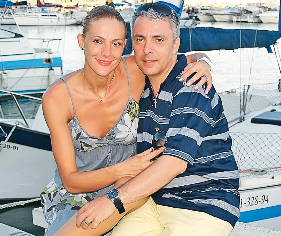 Roxana Ciuhulescu a divorţat pentru binele fetiţei sale