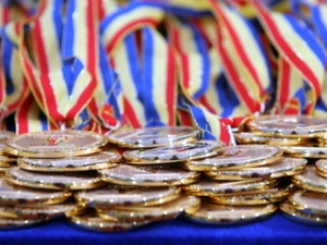 Peste 40 de PREMII la concursul MATHGAL, desfășurat la Galați