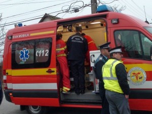 Accident grav la Tudor Vladimirescu. Două tinere, rănite grav de o maşină izbită de un TIR