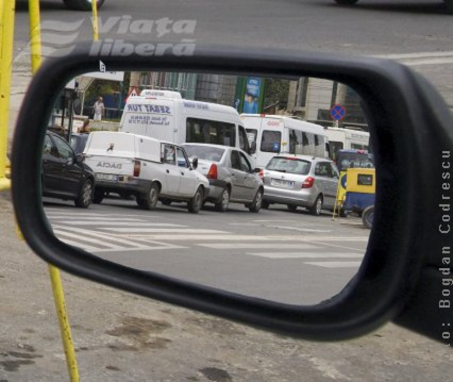 „Îl aşteptăm pe şoferul implicat în accident”