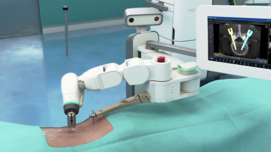 Un spital românesc are cea mai performantă tehnologie robotică din lume în chirurgia coloanei vertebrale