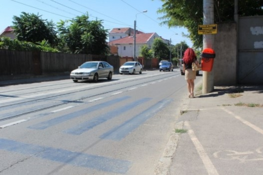 Desfiinţarea unei TRECERI DE PIETONI periclitează grav traficul pe o stradă foarte circulată din Galați