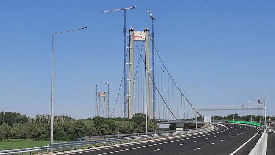 Inspecție ministerială la podul peste Dunăre și la drumul expres Galați - Brăila