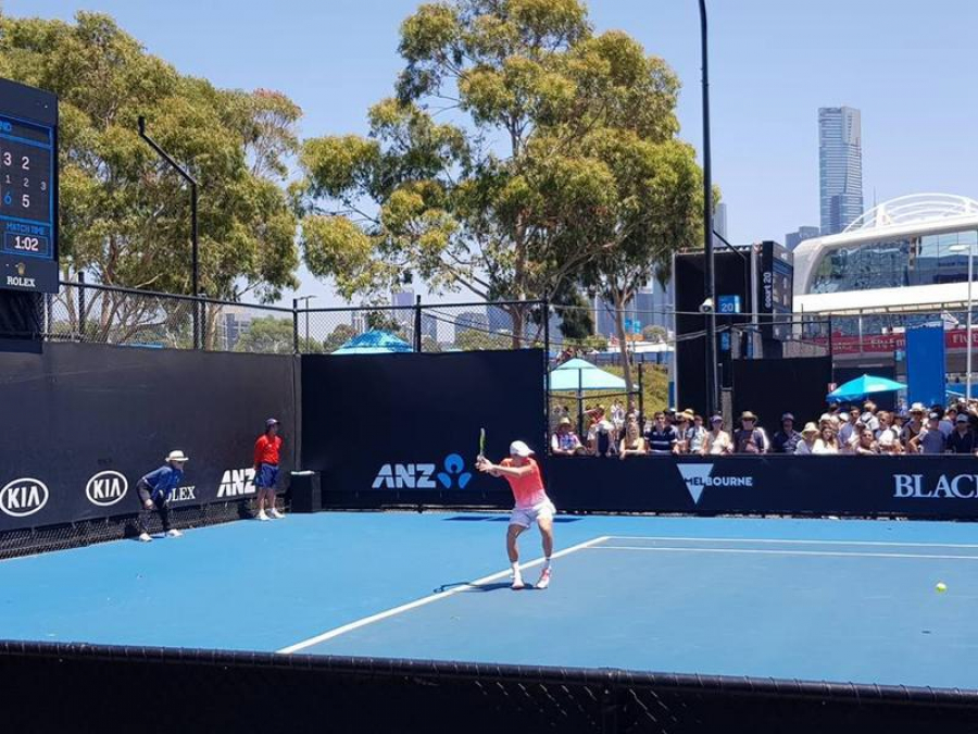 Un român este în semifinalele juniorilor de la Melbourne, după 15 ani