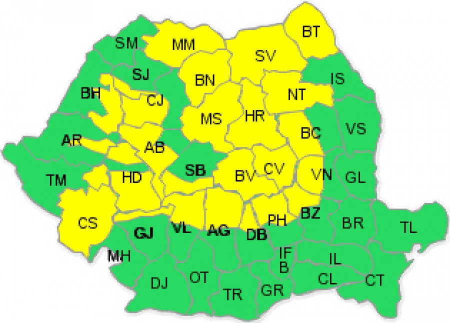 Avertizare cod galben de ninsori şi viscol în 26 de judeţe 