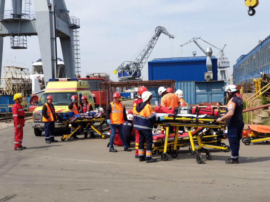 Simulare de accident naval cu victime multiple, la Damen