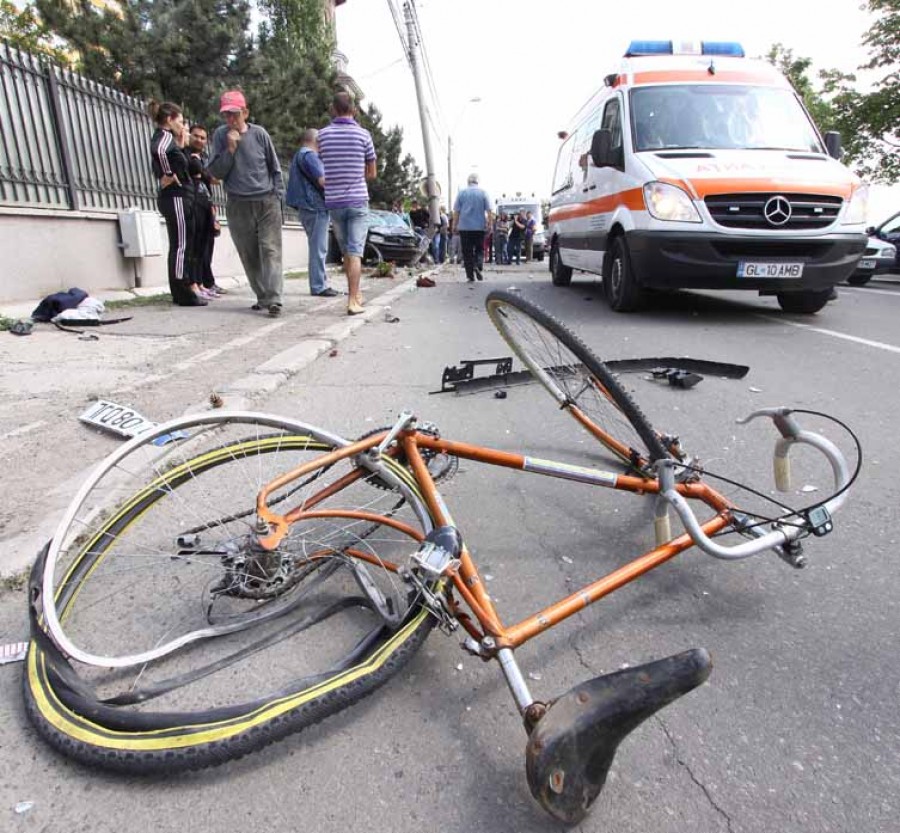 Grav accident de circulaţie pe Faleză. Un copil de 14 ani a fost rănit - UPDATE