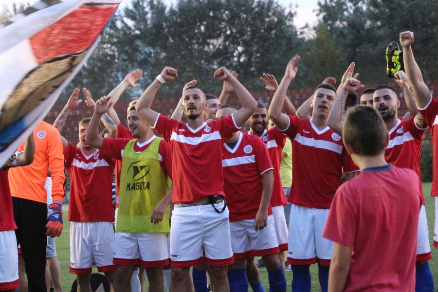 Eveniment special la Stadionul "Siderugistul". Meci între echipe istorice, renăscute de suporteri