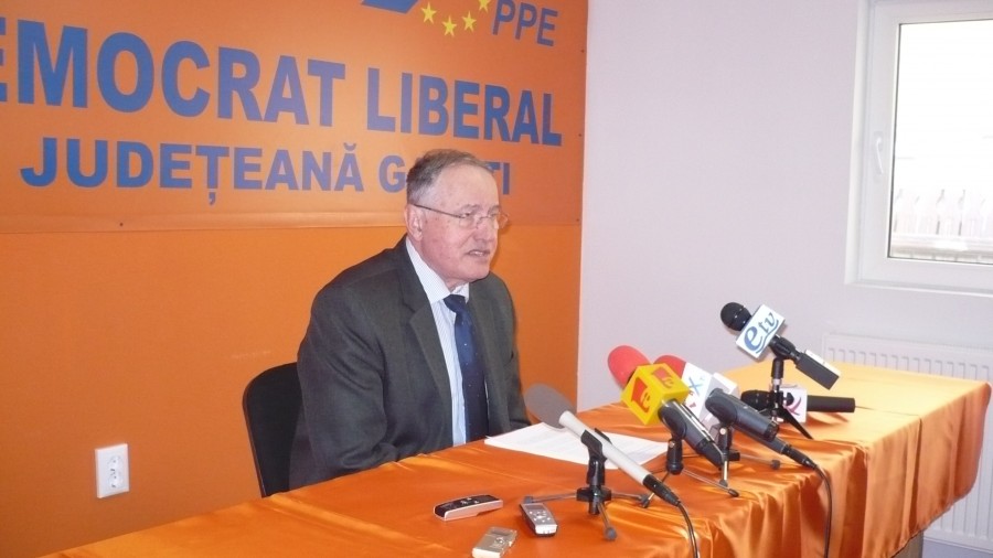 Mircea Toader, zăngănit de cătuşe 