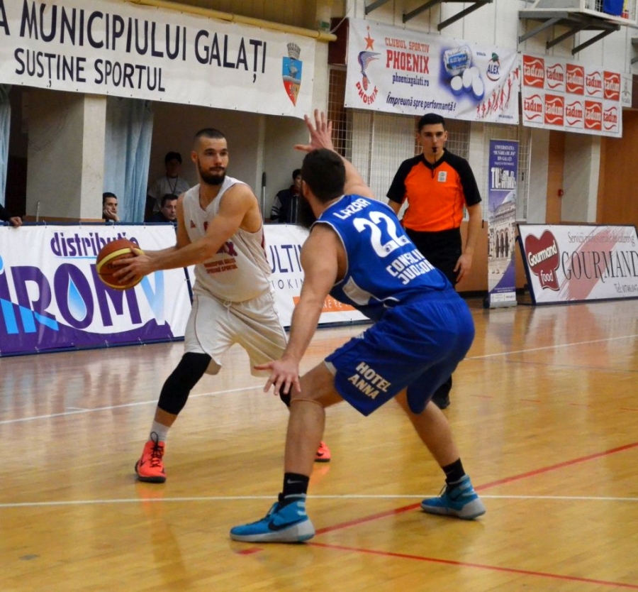 BASCHET MASCULIN/ Phoenix, duel cu a doua clasată