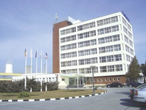 Angajaţii Oltchim primesc de la Guvern ajutoare sociale în cuantum de 1.400 lei