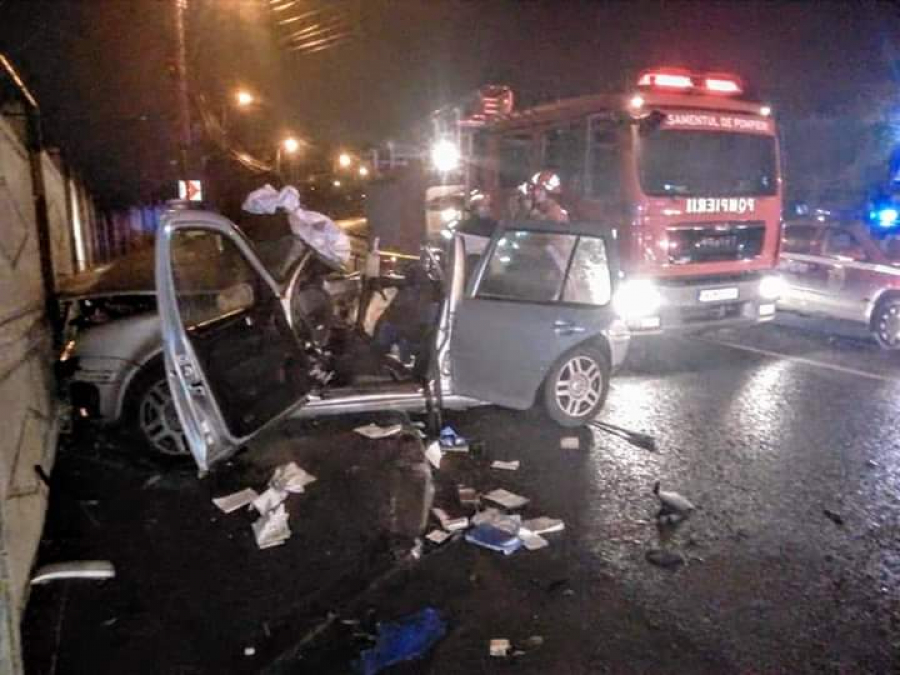 Accident grav la Uzina de Apă. Trei tineri sunt in stare critică