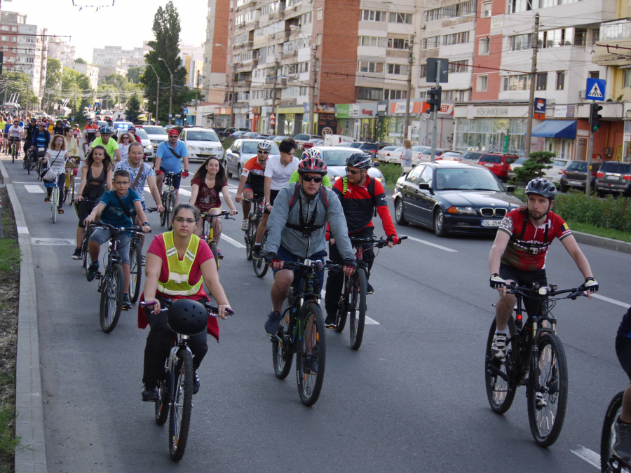 „Galațiul pedalează”, duminică la prânz