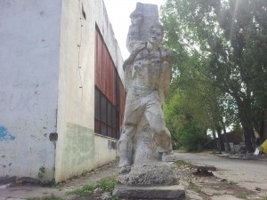 Campanie VL &quot;Monumentele Galaţiului&quot;: Misterele statuii de la autobază