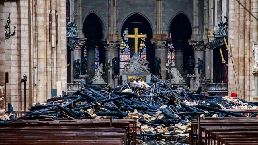 Catedrala Notre-Dame nu avea asigurare