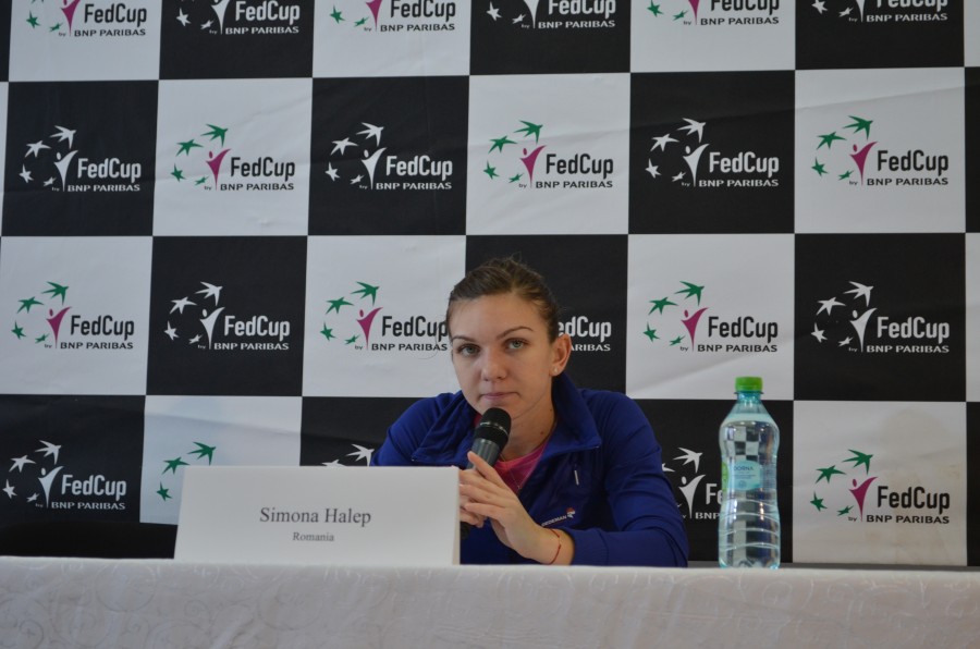 Simona Halep, după ÎNFRÂNGEREA în faţa Garbinei Muguruza: „Mi-a fost rău, m-a durut capul”