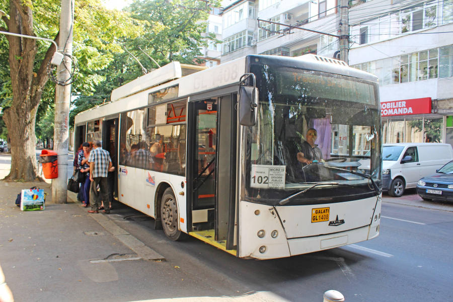 UPDATE Campanie pentru REFERENDUM în mijloacele de transport Transurb | Deciziile Biroului Electoral Judeţean în ”războiul afişelor”