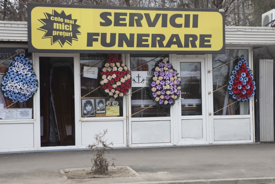 Sicrie all-inclusive: Dracula-shopping pentru turismul de groază