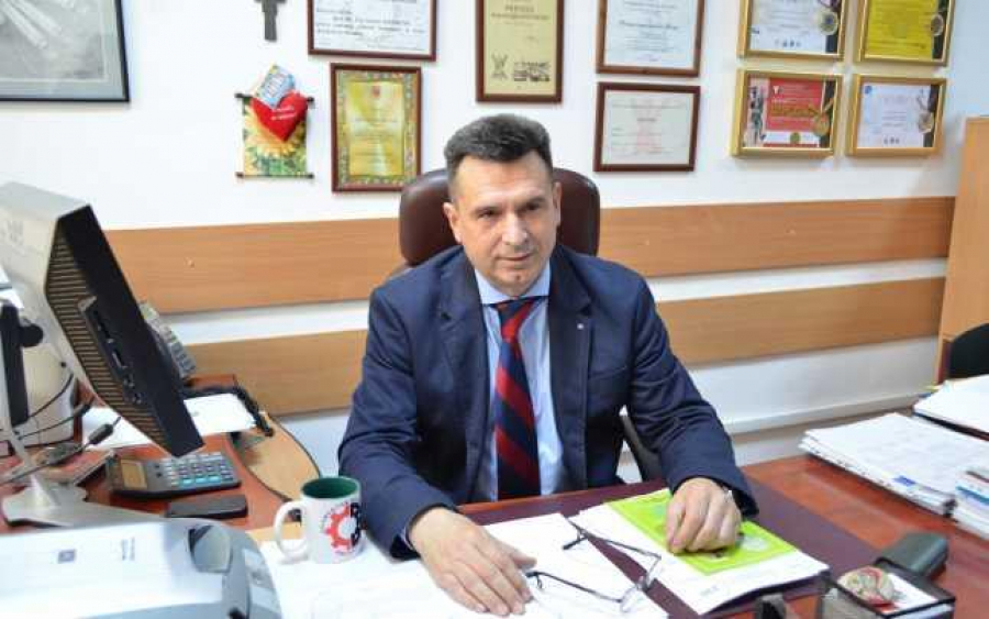 Preşedintele Senatului Universitar, prof. Cătălin Fetecău: Mai multă implicare în viaţa comunităţii
