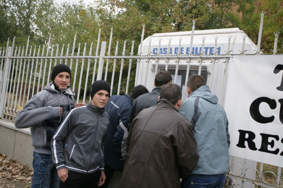 Vor fi cel puţin 30.000 de spectatori pe Arena Naţională la Oţelul - Manchester