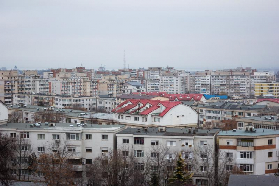 Aeroport şi spital, în Galaţiul metropolitan