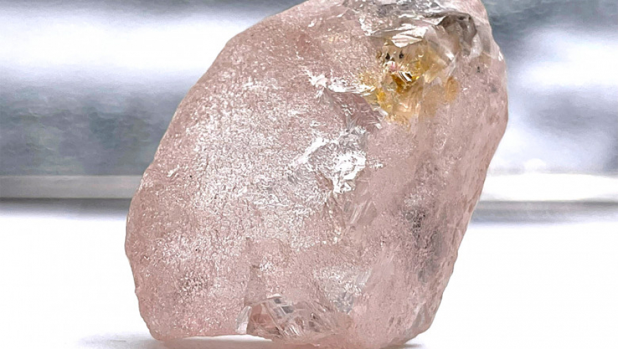„Trandafirul din Lulo” - cel mai mare diamant roz descoperit în ultimii 300 de ani