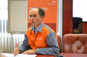 INTERVIU cu directorul general al ArcelorMittal Galaţi. Bruno Ribo: Suntem îngrijoraţi de creşterea ”administrativă” a salariilor
