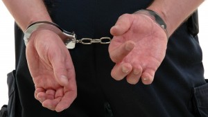 Fost poliţist acuzat de tâlhărie, condamnat pentru corupţie