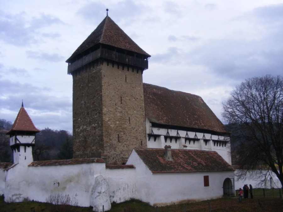 Pelerinaj în Transilvania: Biserica fortificată de la Stejeriş