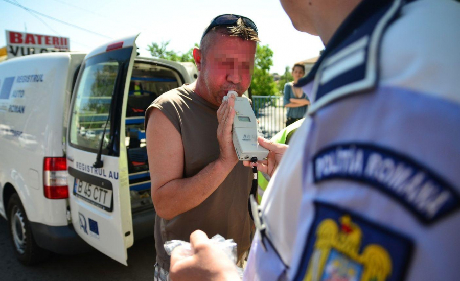 Se circulă periculos pe şoselele gălăţene. Recoltă de şoferi în prag de comă alcoolică