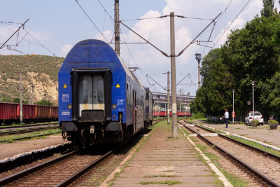 Toate trenurile de călători se opresc vineri pentru două ore