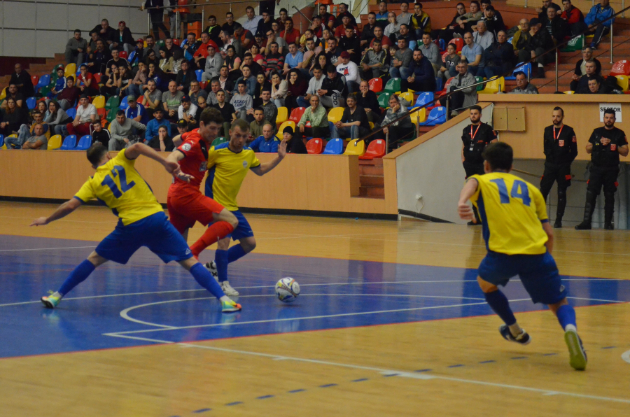 FUTSAL | United, tot mai aproape de finală