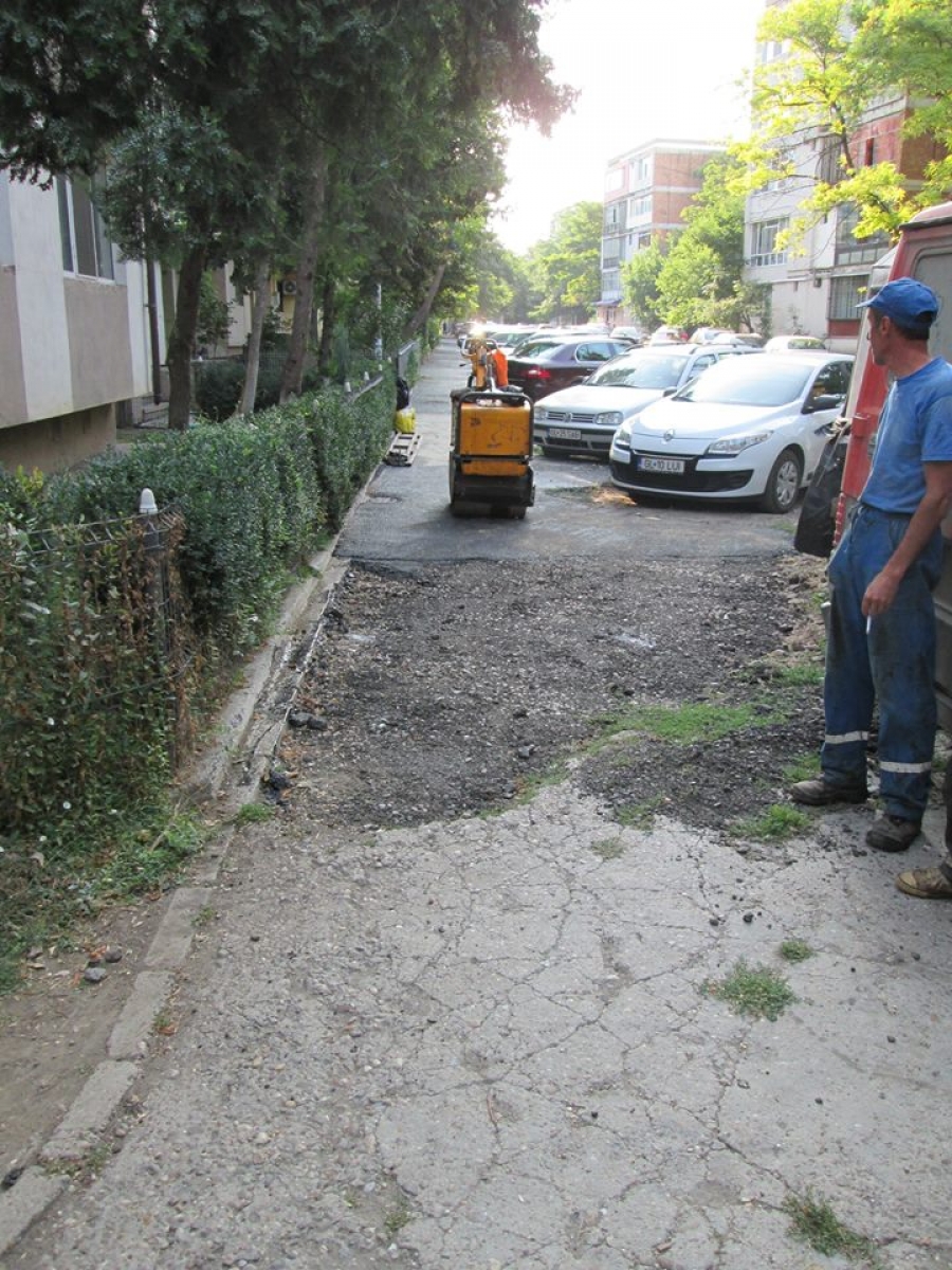 Program de lucrări la început de august/ Ce străzi şi trotuare repară Ecosal