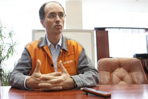 Directorul ArcelorMittal Galaţi: Nu închidem, ci flexibilizăm producţia de oţel