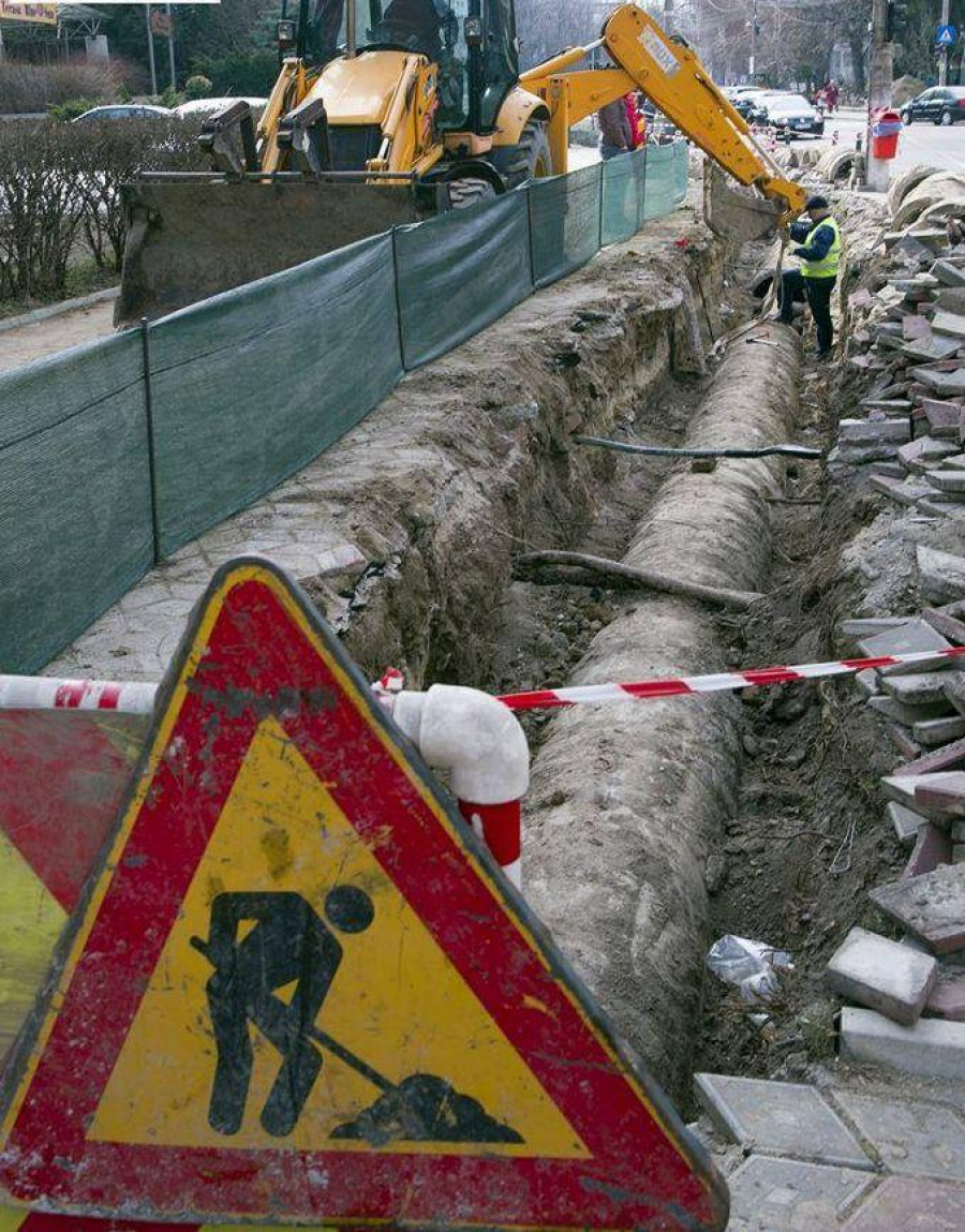 VĂ REAMINTIM: Centrul oraşului rămâne, marţi, fără apă