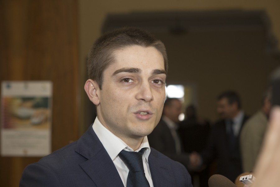 Structura ATOP, modificată după cum bate vântul politic