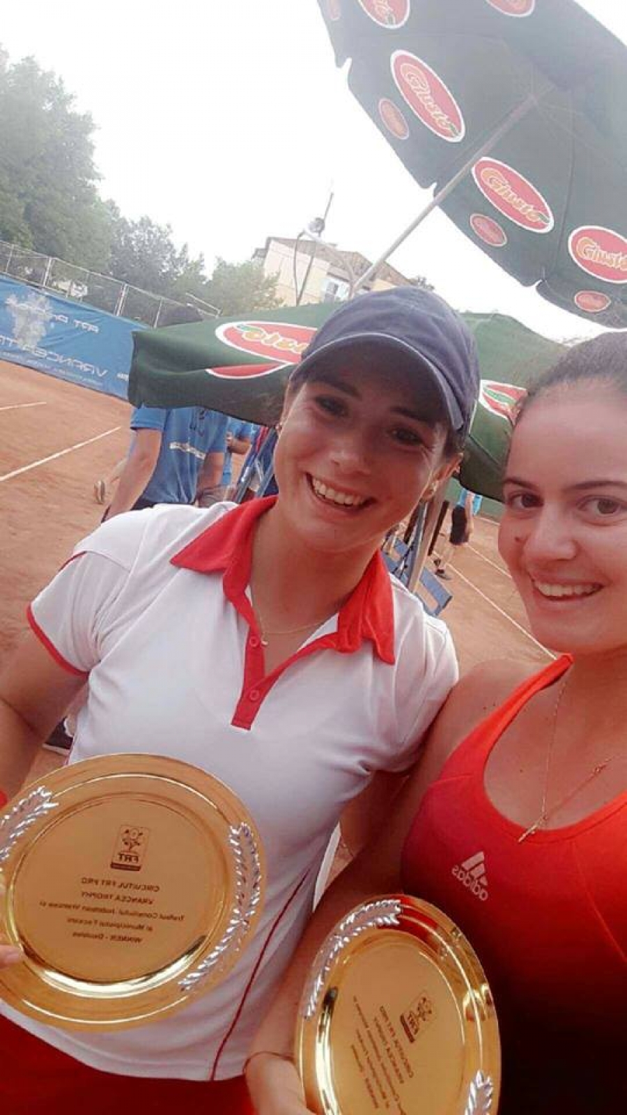 TENIS/ Gabriela Talabă a câștigat turneul de la Focșani, la dublu