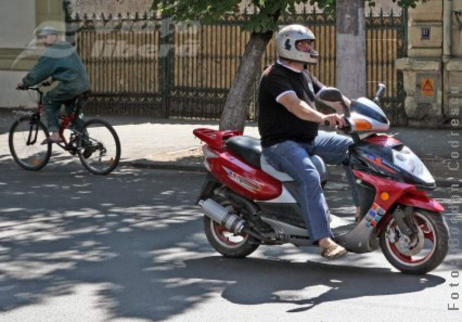Mopedist omorât de un Iveco bulgăresc