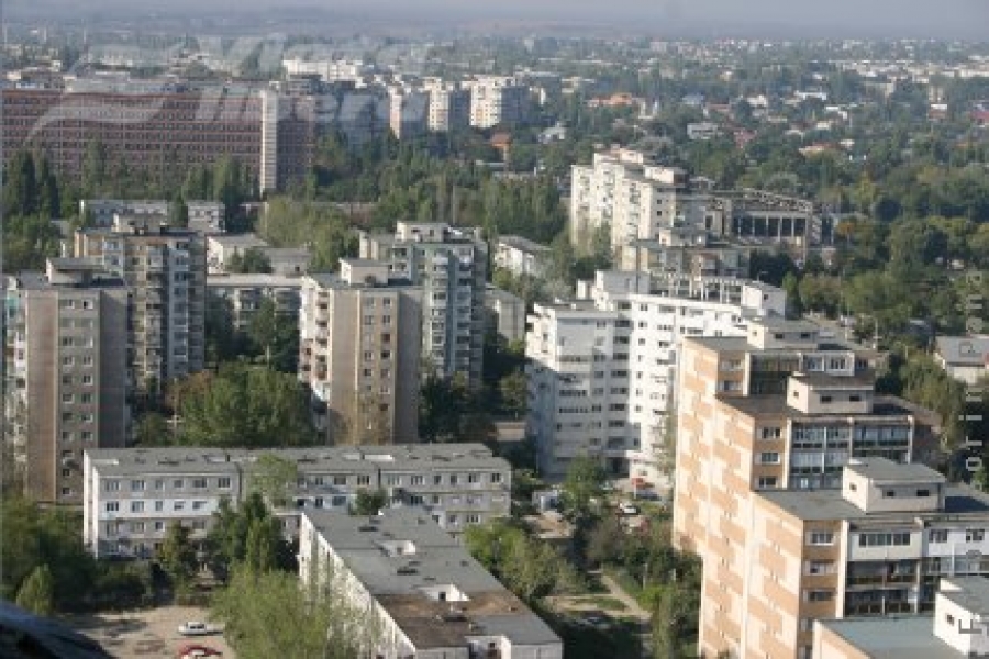 Băncile vând scump apartamentele şi terenurile din Galaţi