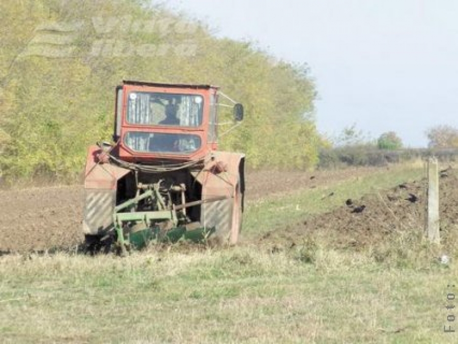 Agricultorii critică sistemul european de subvenţionare