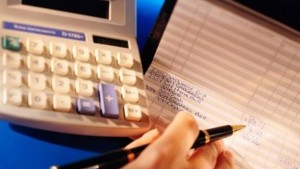 GUVERNUL renunţă la unele modificări ale CODULUI FISCAL/ Ce IMPOZITE se majorează