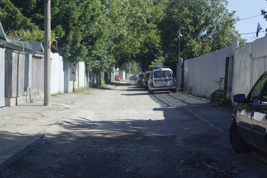 REPORTAJ | Câteva străzi din zona Maşniţă, mai urâte ca la ţară