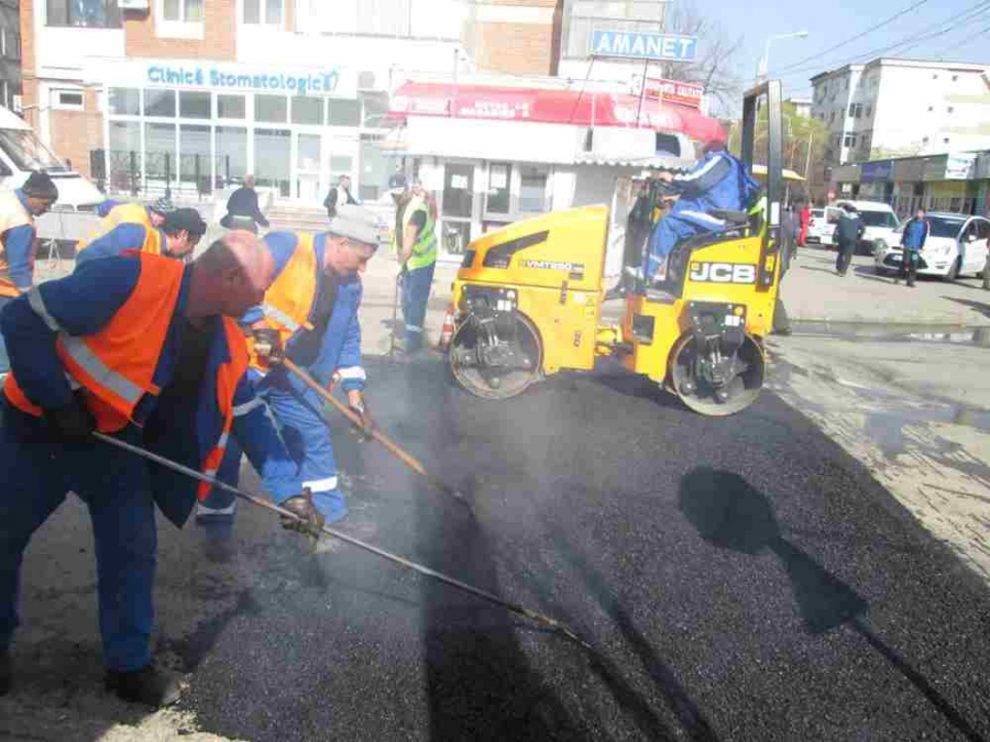 ATENȚIE, ȘOFERI! De luni, TRAFIC ÎNGREUNAT din cauza mai multor lucrări