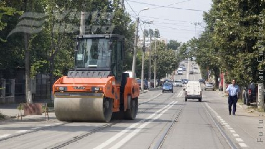 Cum să distrugi străzile pe banii statului 