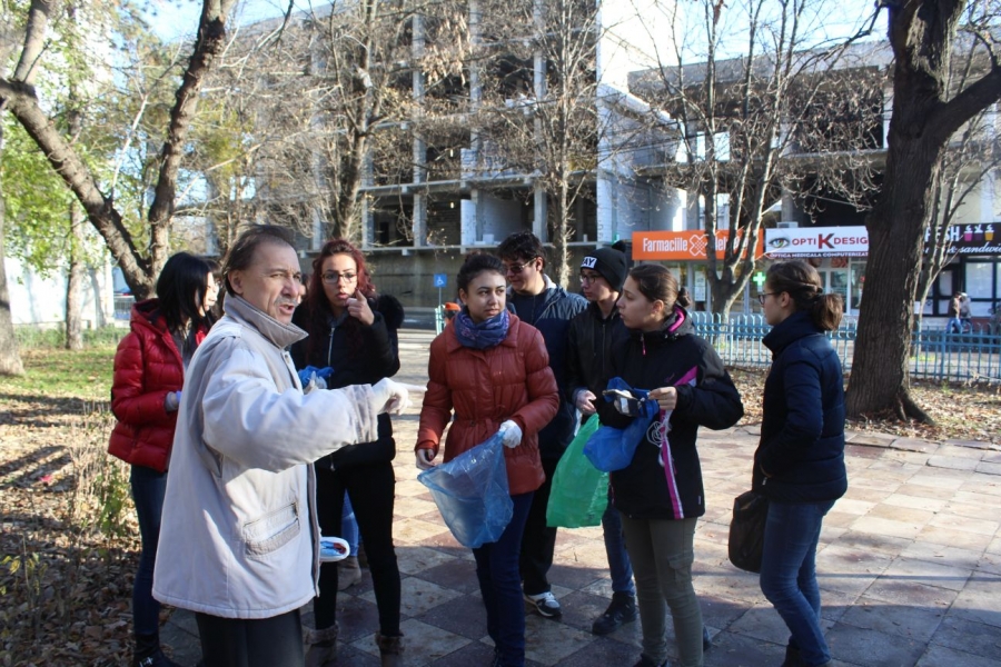 Elevii de la CNCN, mesageri ai ecologizării