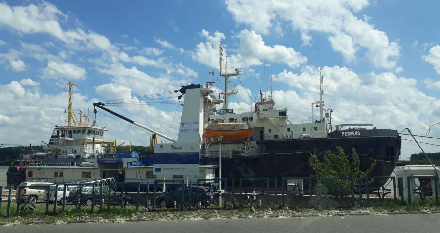 Au furat bunuri de pe un ponton al AFDJ