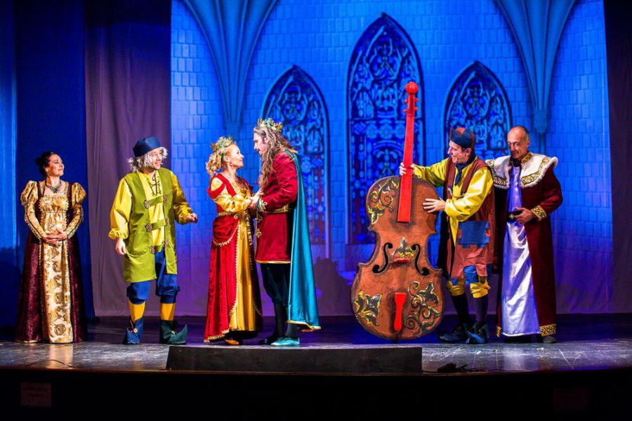 ”Frumoasa şi Bestia”, la Teatrul ”Gulliver”